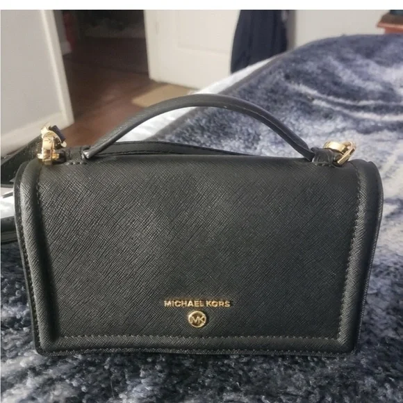 Women's Michael Kors Jet Set Charm Small Top-Handle Phone Black Cross-body Bag